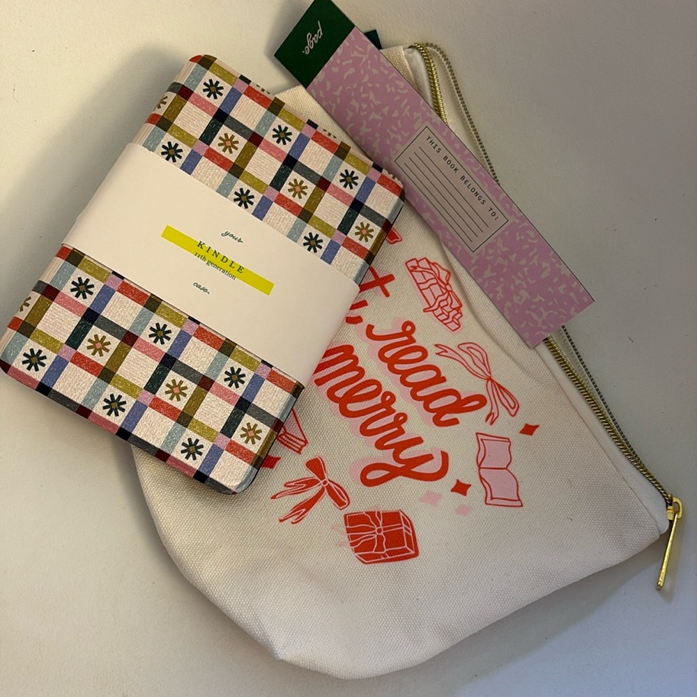 NWT Page the Shop Kindle Case 11th Gen Schoolhouse Plaid